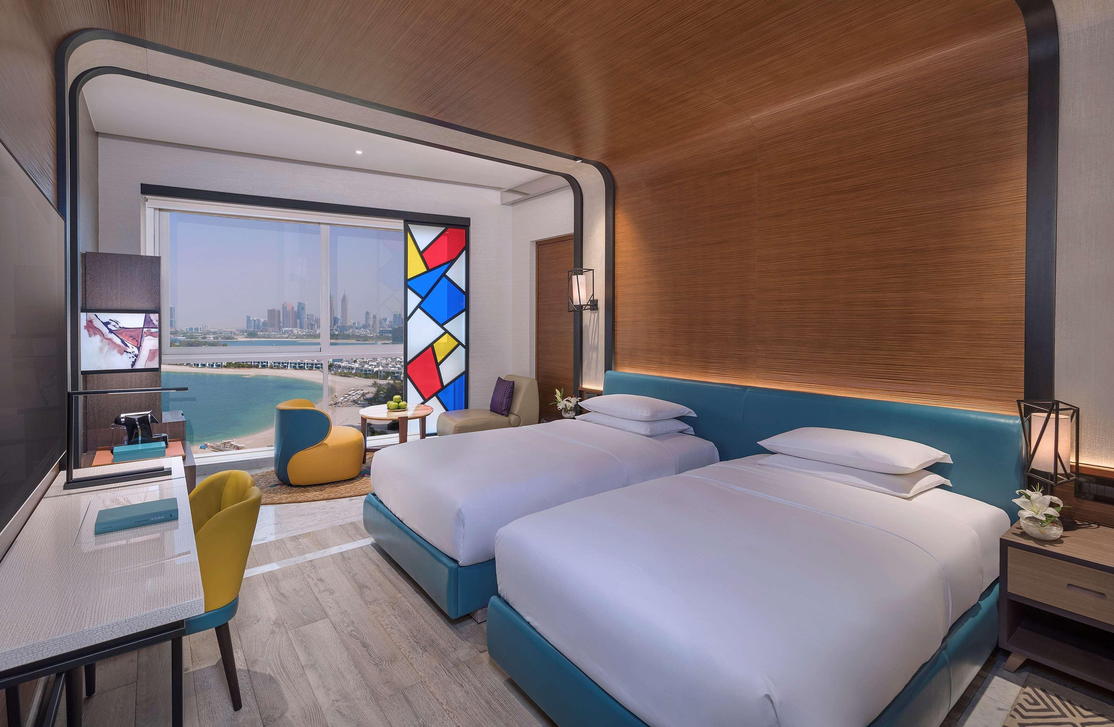 Andaz The Palm Hotel